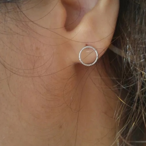 silver Color circle Studs Jewelry - Simple Twisted Rope Open Circle Stud Minimalist